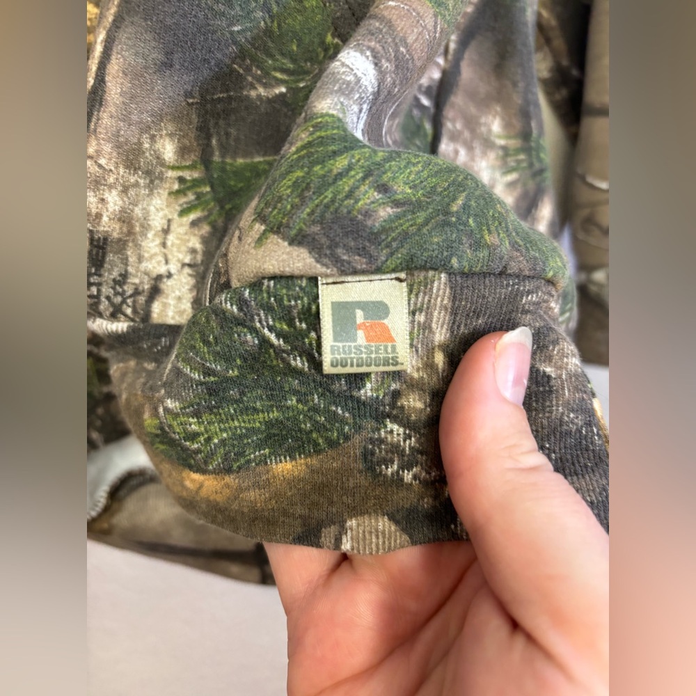 Garth Brooks Stadium Tour Camouflage Hoodie with Orange Logo Size L - Picture 8 of 10